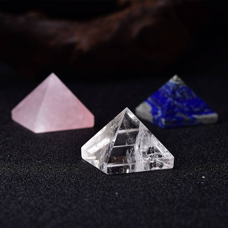 Natural Powder Pyramid Quartz Crystal Stone