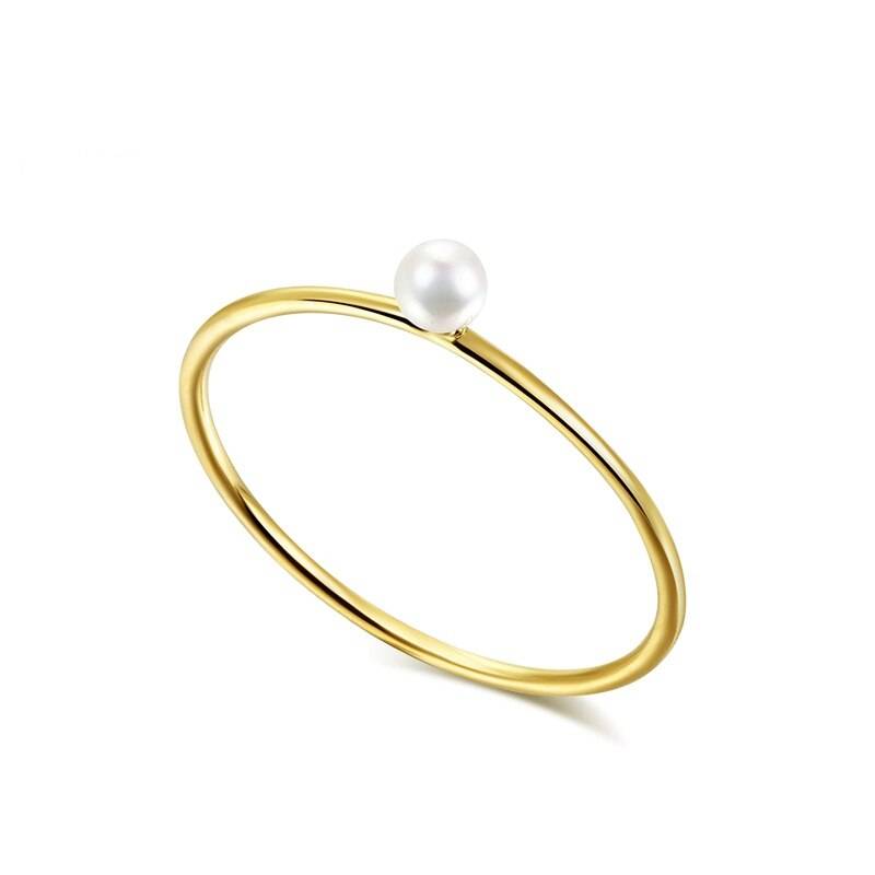 14K Yellow Gold Women's Pearls Ring
