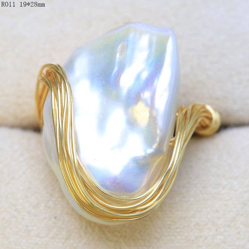 Sylish Handmade Natural Fresh Water White Pearl Ring for Women